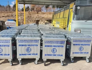 Demirci’ye 366 Çöp Konteyneri Hibe Edildi