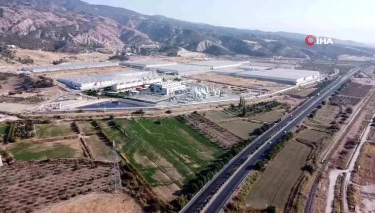 Denizli’de Jeotermal Tarım Bölgesi Yükseliyor