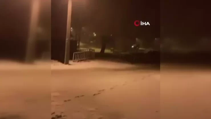 Denizli’ye İlk Kar Düştü