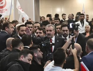 Destici: Türkiye Risklere Karşı Önlem Almalı