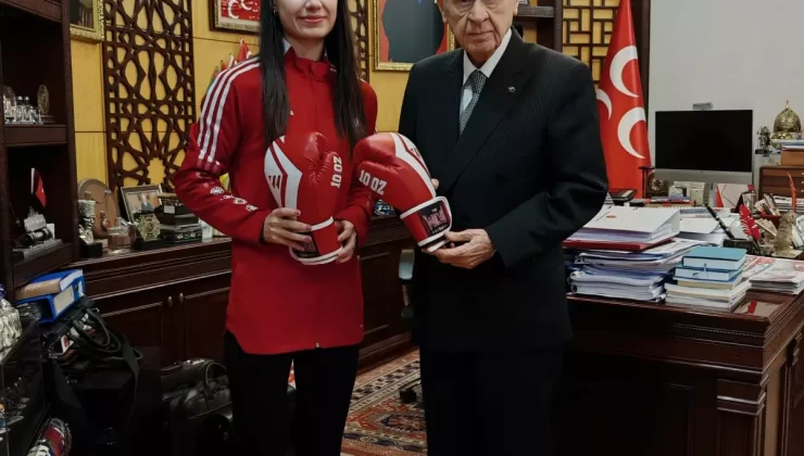 Devlet Bahçeli, Avrupa 3’üncüsü Aybüke Kılınç’ı kabul etti
