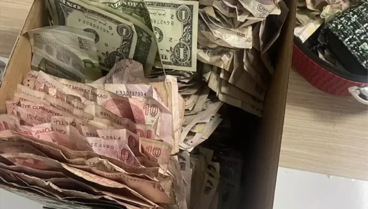 Dilenciden 24 Bin Lira Çıktı