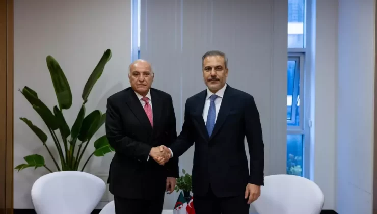 Dışişleri Bakanı Hakan Fidan, Cezayirli Mevkidaşı ile Görüştü