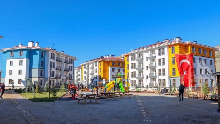 Diyarbakır’da 674 deprem konutu için kura çekildi