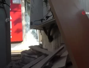 Diyarbakır’da Açık Elektrik Kapağı Tehlike Sağlıyor