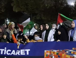 Diyarbakır’da İsrail’in Filistin’e yönelik saldırıları protesto edildi