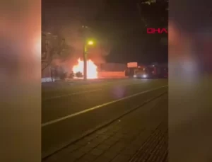 Diyarbakır’da Park Halindeki Araçlar Kundaklandı