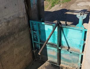 Diyarbakır’da, sulama kanalın demir kapıları çalındı