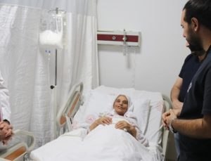 Diyarbakır’da yaşlı kadının karnından 20 kilogramlık kitle çıkarıldı