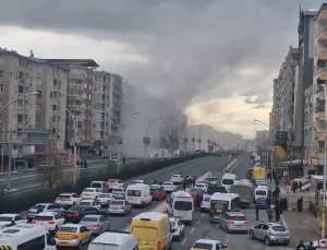 Diyarbakır’da Yıkım Sırasında 7 Katlı Bina Çöktü