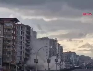 Diyarbakır’da Yıkım Sırasında Bina Çöktü