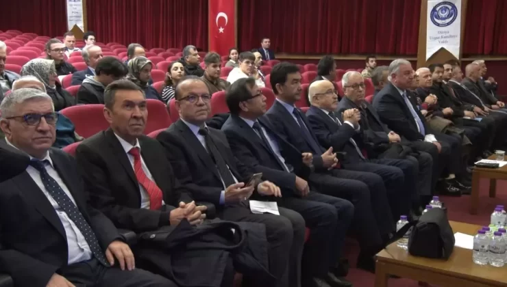 Doğu Türkistan İçin Sempozyum