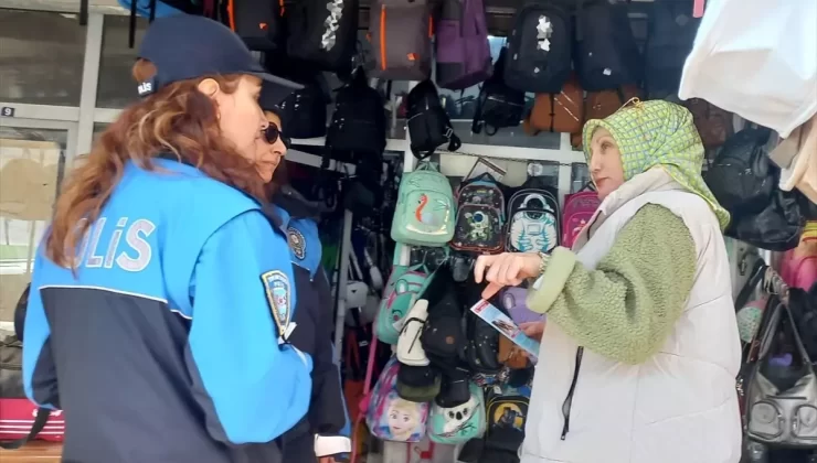 Dolandırıcılara Karşı Broşür Dağıtımı