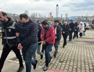 Dolandırıcılık Şebekesi Çökertildi