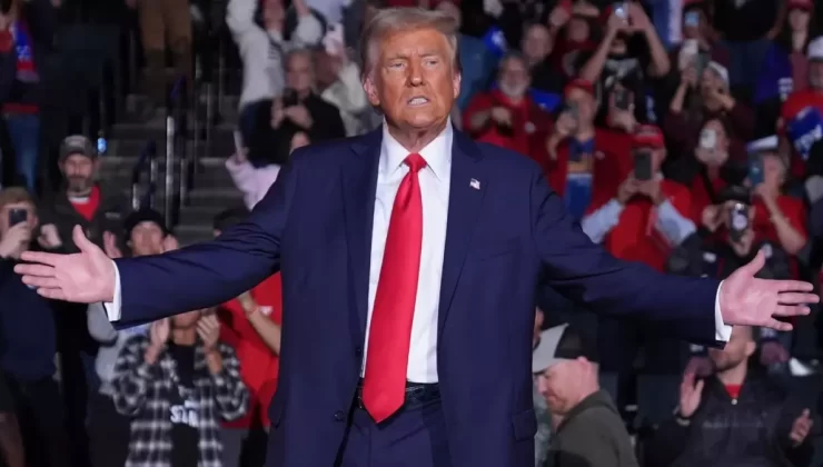 Donald Trump seçim zaferiyle 131 yıl sonra bir ilke imza attı