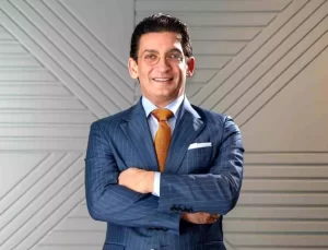 Dr. Erkan Kork: “Türkiye tarihi yürüyüşünü sürdürüyor”