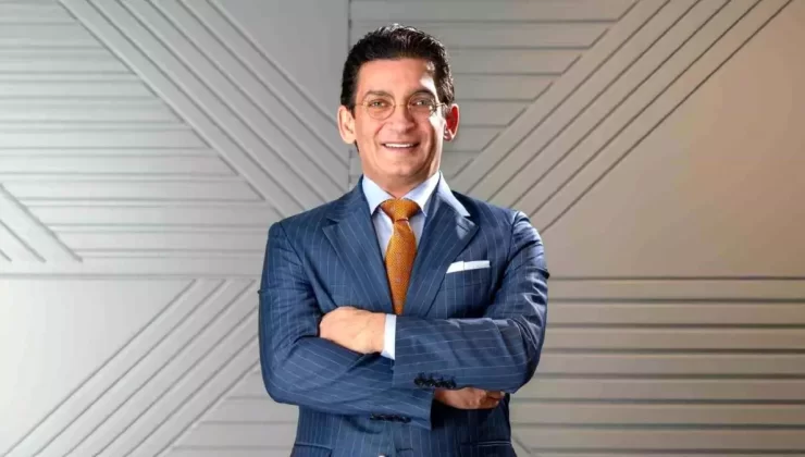 Dr. Erkan Kork: “Türkiye tarihi yürüyüşünü sürdürüyor”