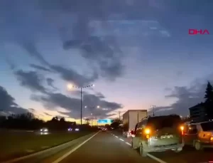 Düğün Konvoyunda Trafik Tehlikesi