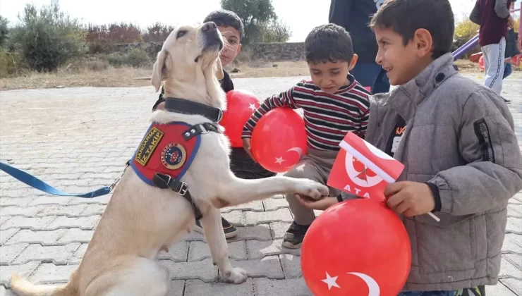 Dünya Çocuk Hakları Günü’nde Jandarma Etkinliği