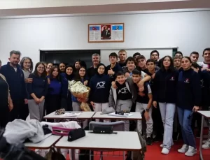 Düzce’de Öğretmene Duygusal Sürpriz