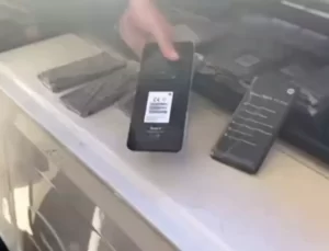 Edirne Kapıkule Sınır Kapısı’nda 79 Kaçak Cep Telefonu Ele Geçirildi