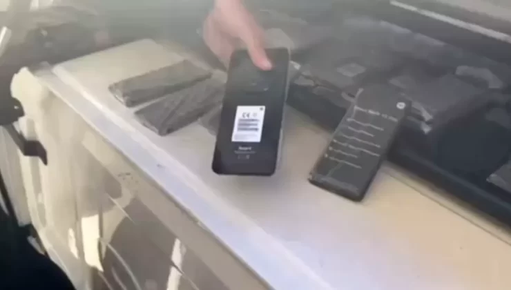 Edirne Kapıkule Sınır Kapısı’nda 79 Kaçak Cep Telefonu Ele Geçirildi