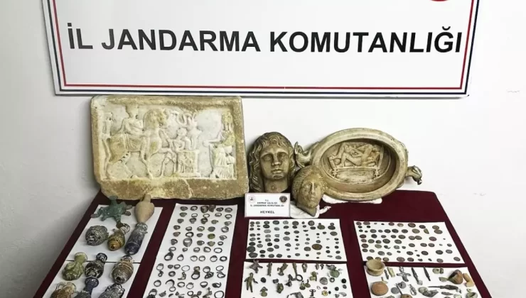 Edirne’de 355 Tarihi Eser Ele Geçirildi