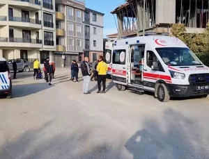 Edremit’te Gece Bekçisi İnşaattan Düştü