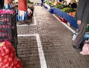 Efeler’de Halk Pazarlarında İşgaliye Çizgi Çalışmaları Devam Ediyor