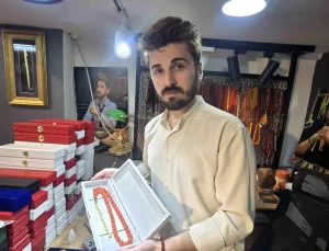 Elazığ’da 200 Yıllık Tespih 330 Bin Lira