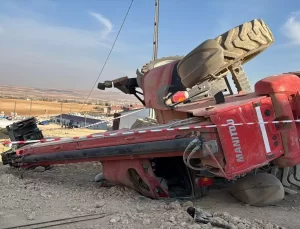 Elazığ’da Teleskopik Yükleyici Devrildi: 2 Çocuk Hayatını Kaybetti