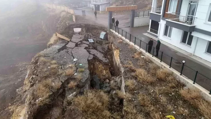 Elmadağ’da İnşaat Çalışmaları Zeminin Kaymasına Neden Oldu