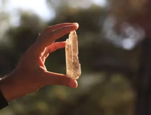 Elmastan 10 bin kat daha değerli diaspor taşı sadece Türkiye’de çıkarılıyor