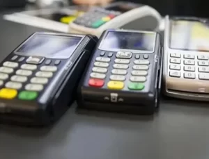 Emekli adam 2 bin lira yerine yanlışlıkla 200 bin lira hesap ödeyip kayıplara karıştı