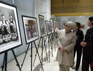 Emine Erdoğan, Kırgız Cumhuriyeti Milli Tarih Müzesi’ni ziyaret etti