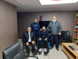 Engelli Orhan Alp, Akülü Sandalyeye Kavuştu