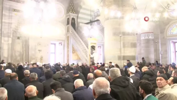 Erbaş: Öğretmenler, Karakter Gelişiminde Önemli Rol Oynar