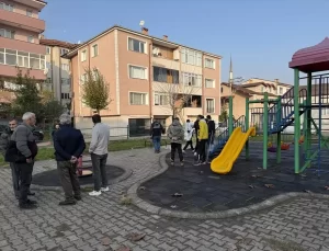 Erenler’de Parkta Silahla Ölü Bulundu