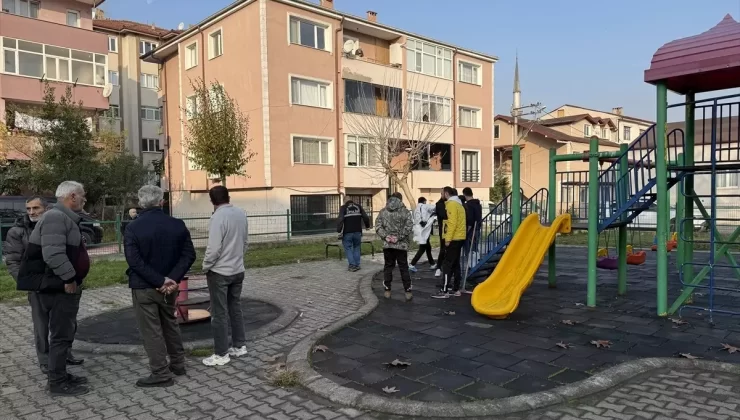 Erenler’de Parkta Silahla Ölü Bulundu