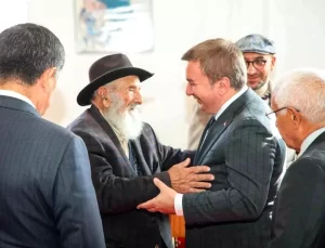 Erzincan Valisi Beşsaray Köyü’nü Ziyaret Etti