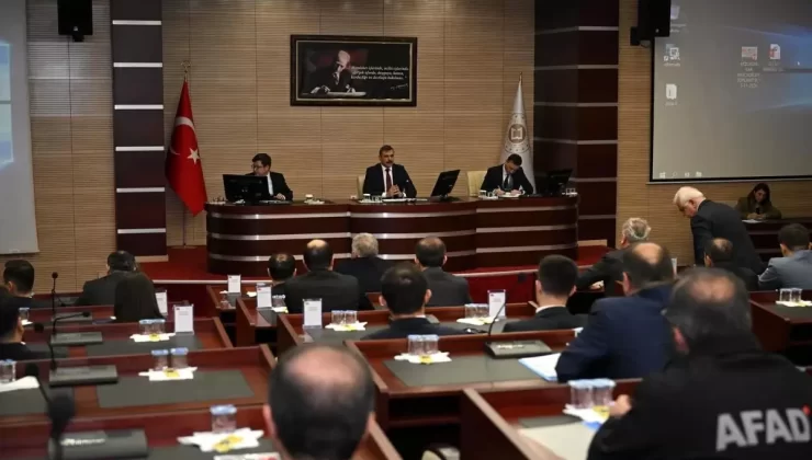 Erzurum’da Kış Tedbirleri Toplantısı