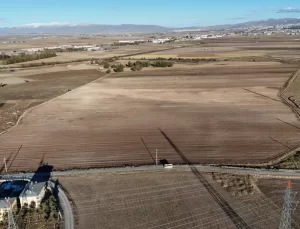Erzurum’da Tarım Lisesi’nden İmece Usulü Ekim