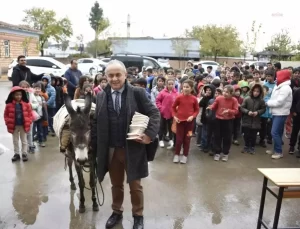 Eşekli Dostoyevski’den Köy Okullarına Destek