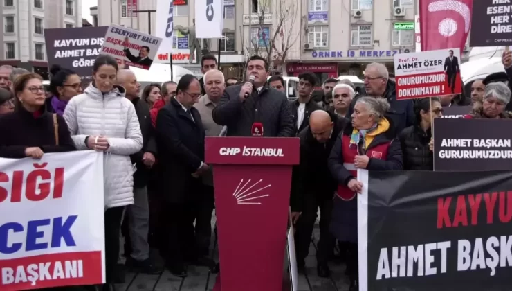 Esenyurt’ta Demokrasi Nöbeti.