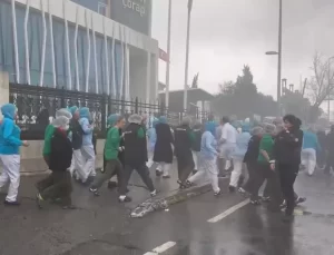 Esenyurt’ta korkutan yangın: Fabrika çalışanları tahliye edildi