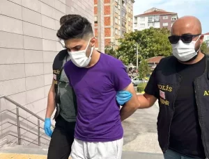 Eskişehir’de Bıçaklama Davası Ertelenildi