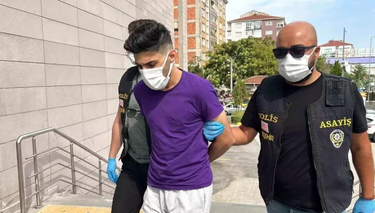 Eskişehir’de Bıçaklama Davası Ertelenildi