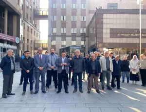 Etimesgut Belediyesinde İşçiler Sosyal Denge Tazminatı İçin Eylem Yaptı