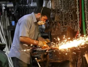 Eylül’de Sanayi Üretimi %2,4 Azaldı