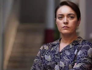 Ezgi Mola ekranlara dönüyor